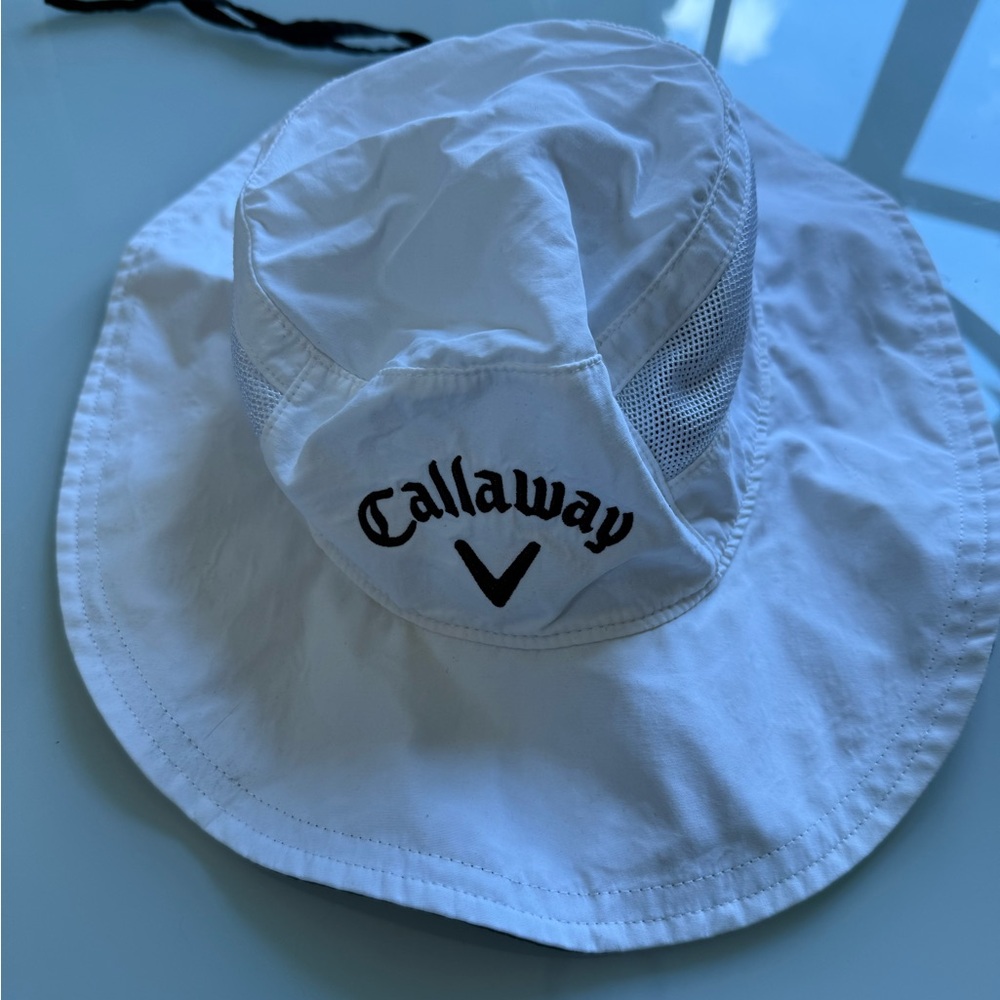 Callaway Small White Bucket Hat (kids size)